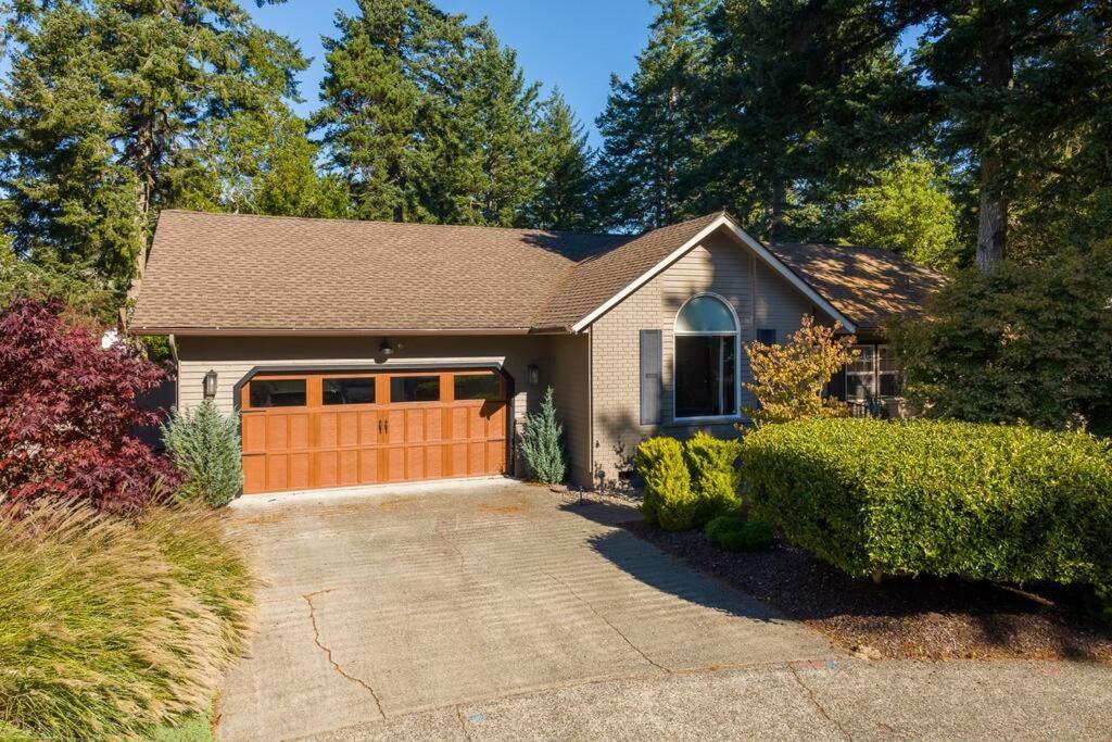 Comfy 4B/2B Home Near Dunes & Ocean! Pet Friendly! 弗洛伦斯 外观 照片